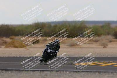 media/Sep-11-2022-SoCal Trackdays (Sun) [[81b7e951af]]/Turn 7 (1145am)/